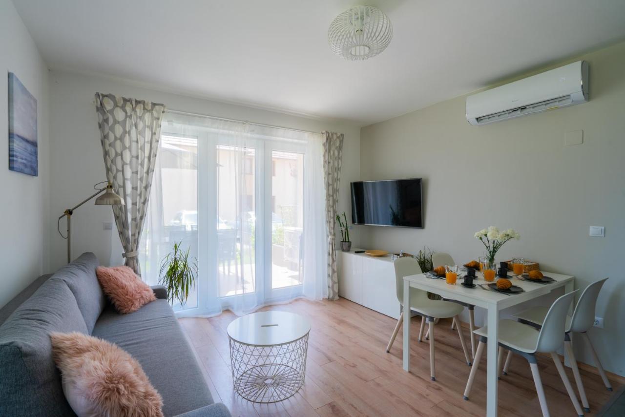 Captain'S Home Kenese Apartman Balatonkenese Exterior photo