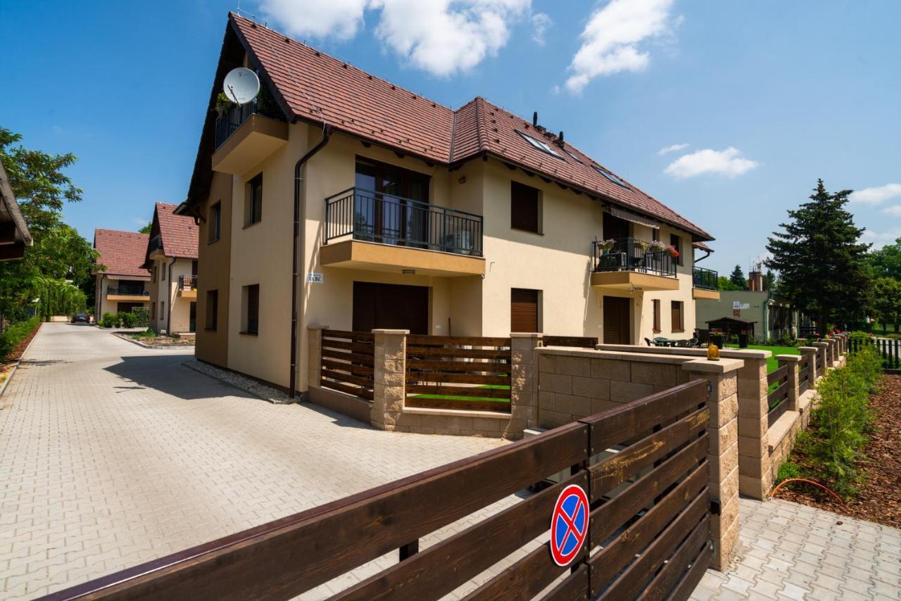 Captain'S Home Kenese Apartman Balatonkenese Exterior photo